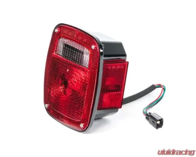 Quadratec Tail Lamp Assembly for Passenger Side Side Jeep Wrangler 1998-2006 - 211029 PLUG 4